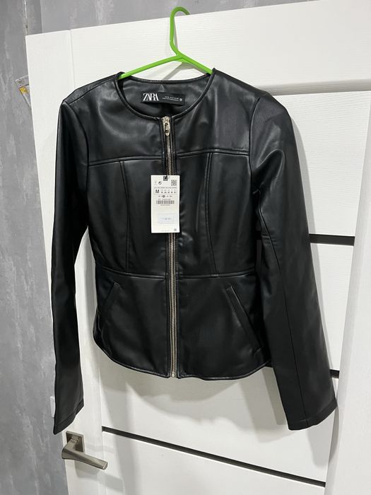 Жіноча шкіряна куртка ZARA розмір M