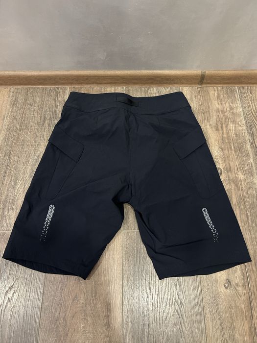 Велосипедные шорты OAKLEY