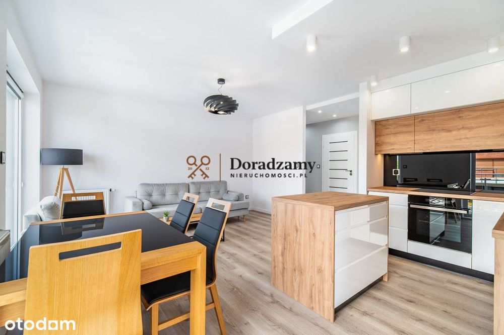 Mieszkanie z dużym tarasem i dwoma balkonami