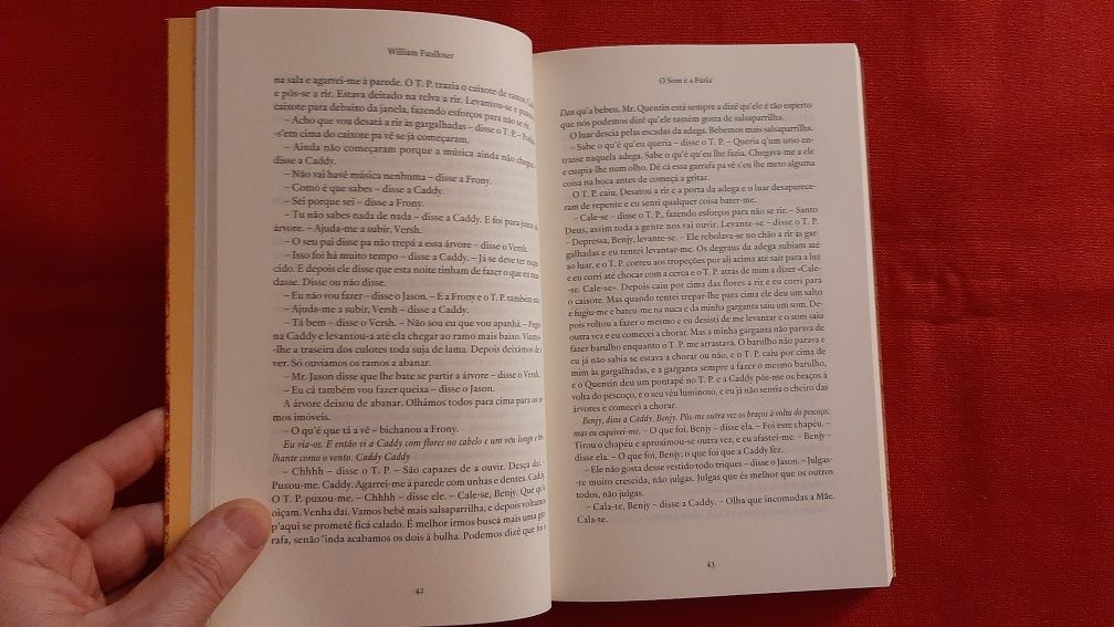 William Faulkner - O som e a fúria