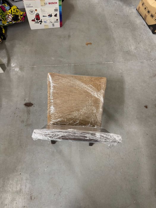 Conjunto de 6 Cadeiras de Madeira – Elegantes e Em Excelente Estado