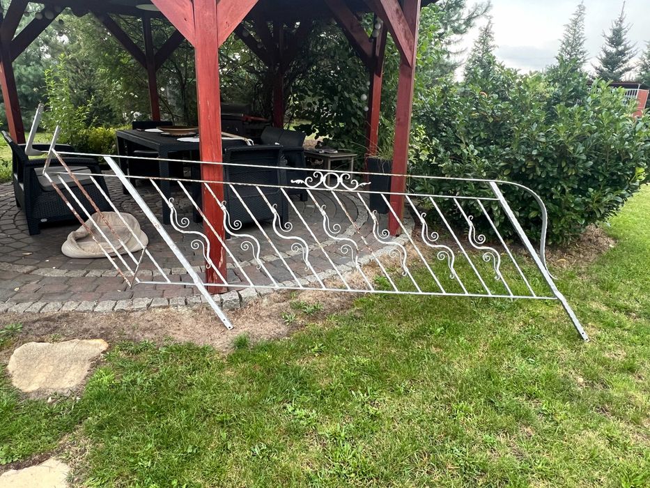 sprzedam stalową balustradę schodową