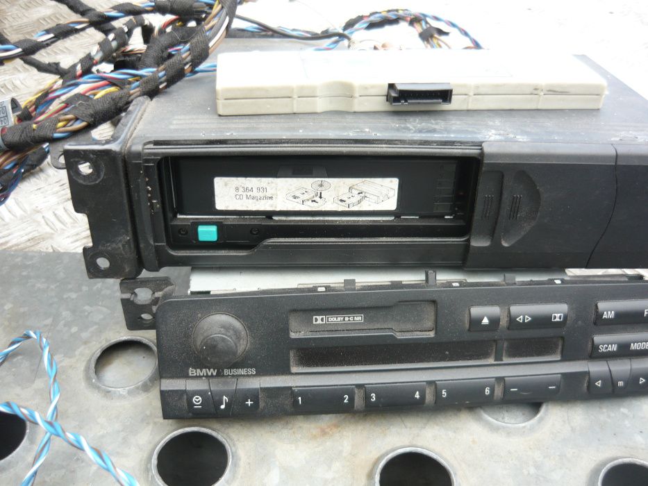radio BMW E46 business kaseta plus skrzynka 6 cd plus komplet kabli