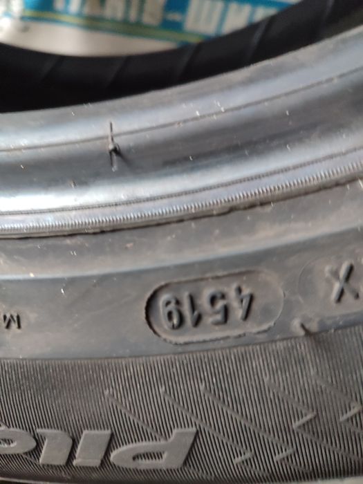 Шини michelin 235 55 r17 зимові 19-й рік