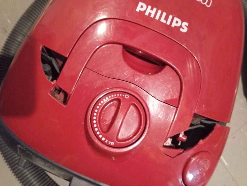 Odkurzacz Philips HR 8331 uszkodzony