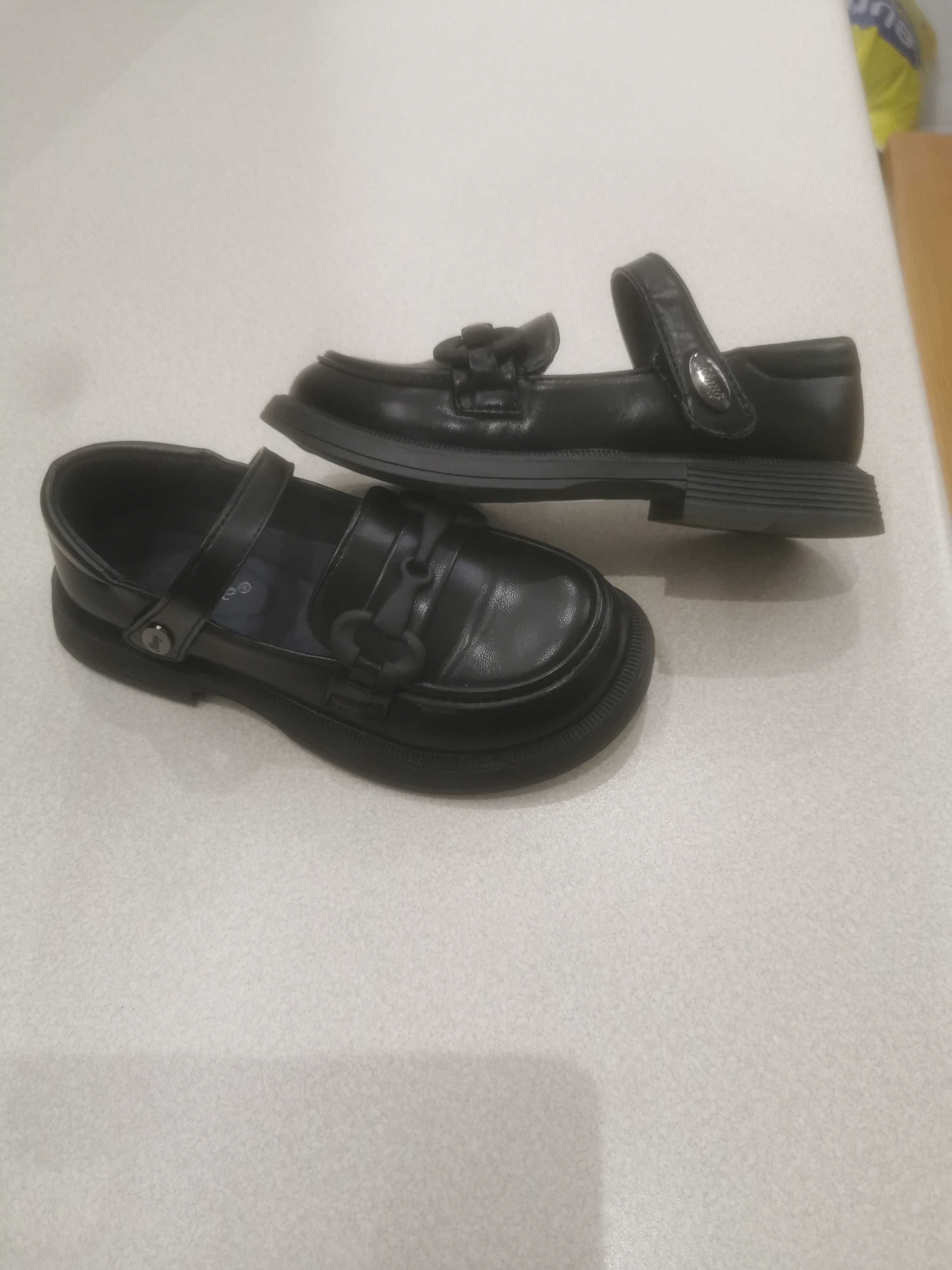 Półbuty dla dziewczynki rozm 31