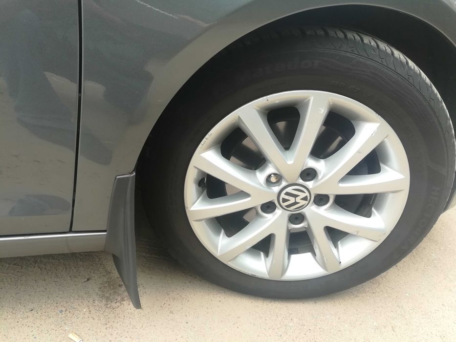 Volkswagen  Golf  Variant
