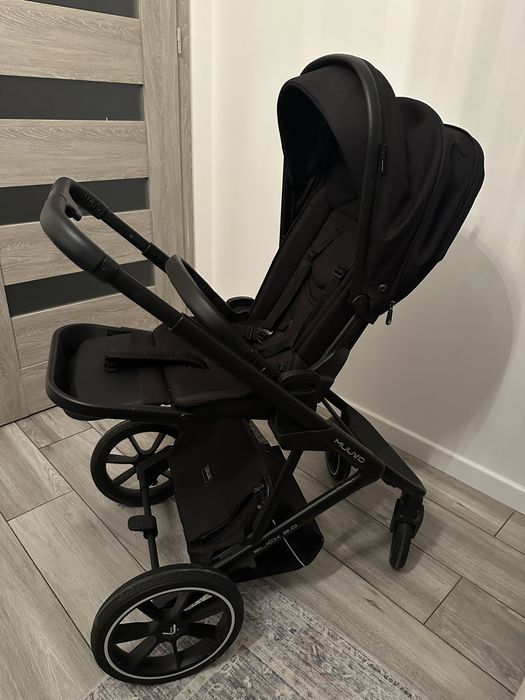 Wózek dziecięcy MUUVO 2.0