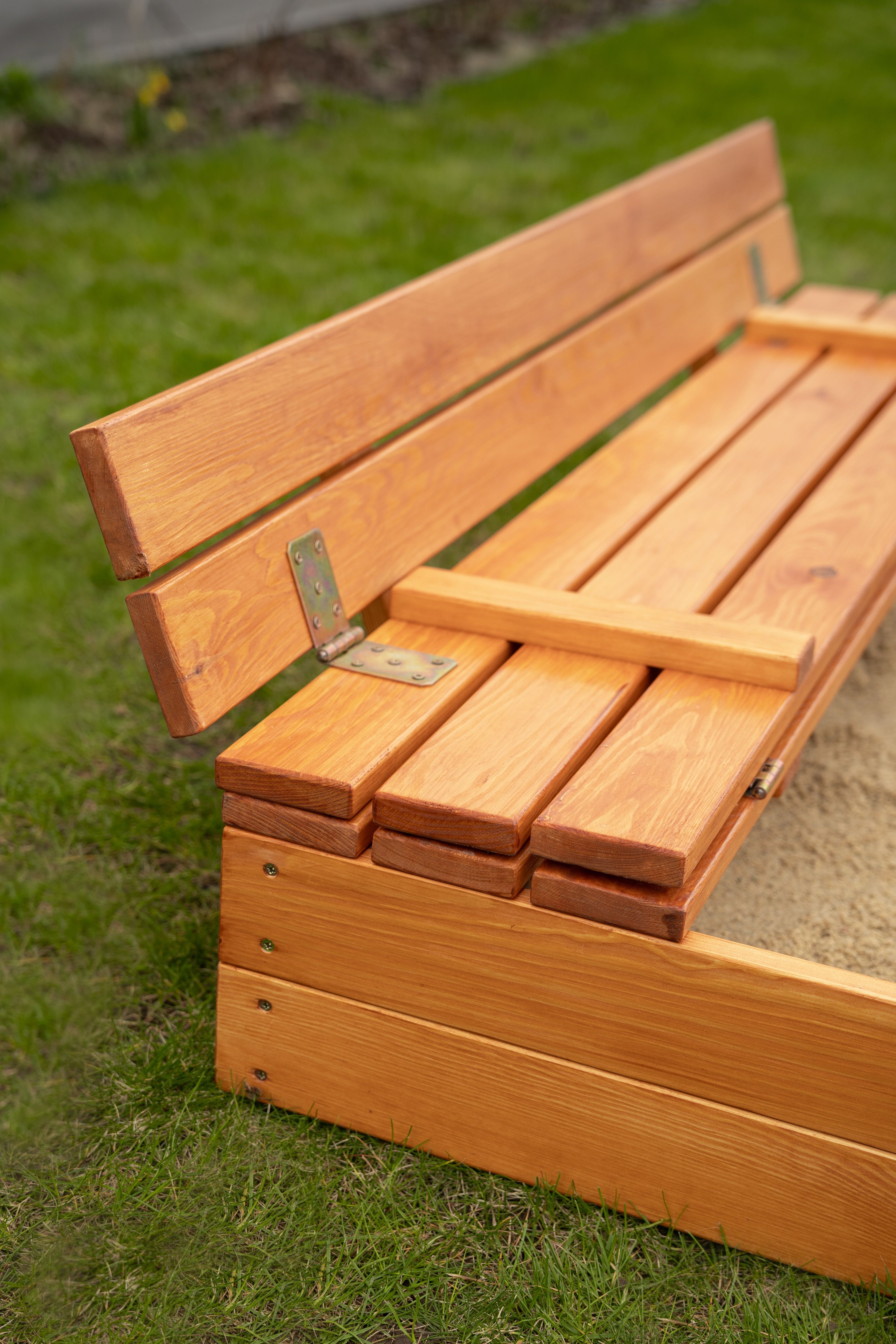 Drewniana piaskownica składana z dwoma siedziskami - wysoka jakość