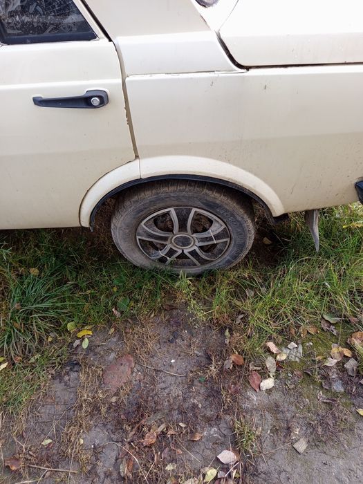 Авто Wartburg в хорошому стані