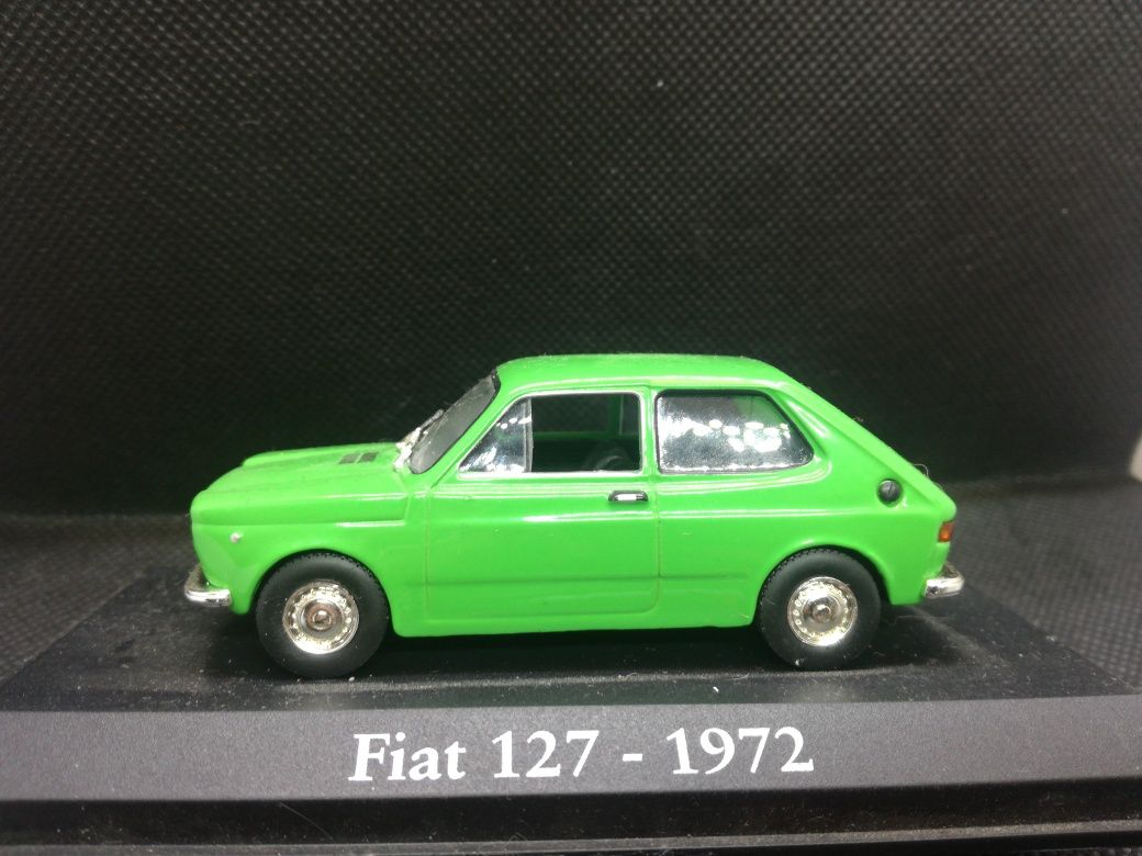 N.112 Miniaturas 1/43 Carros Clássicos em bom estado 8 modelos