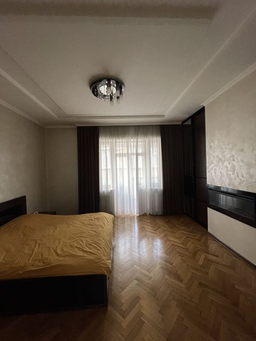 Продається квартира в Центрі