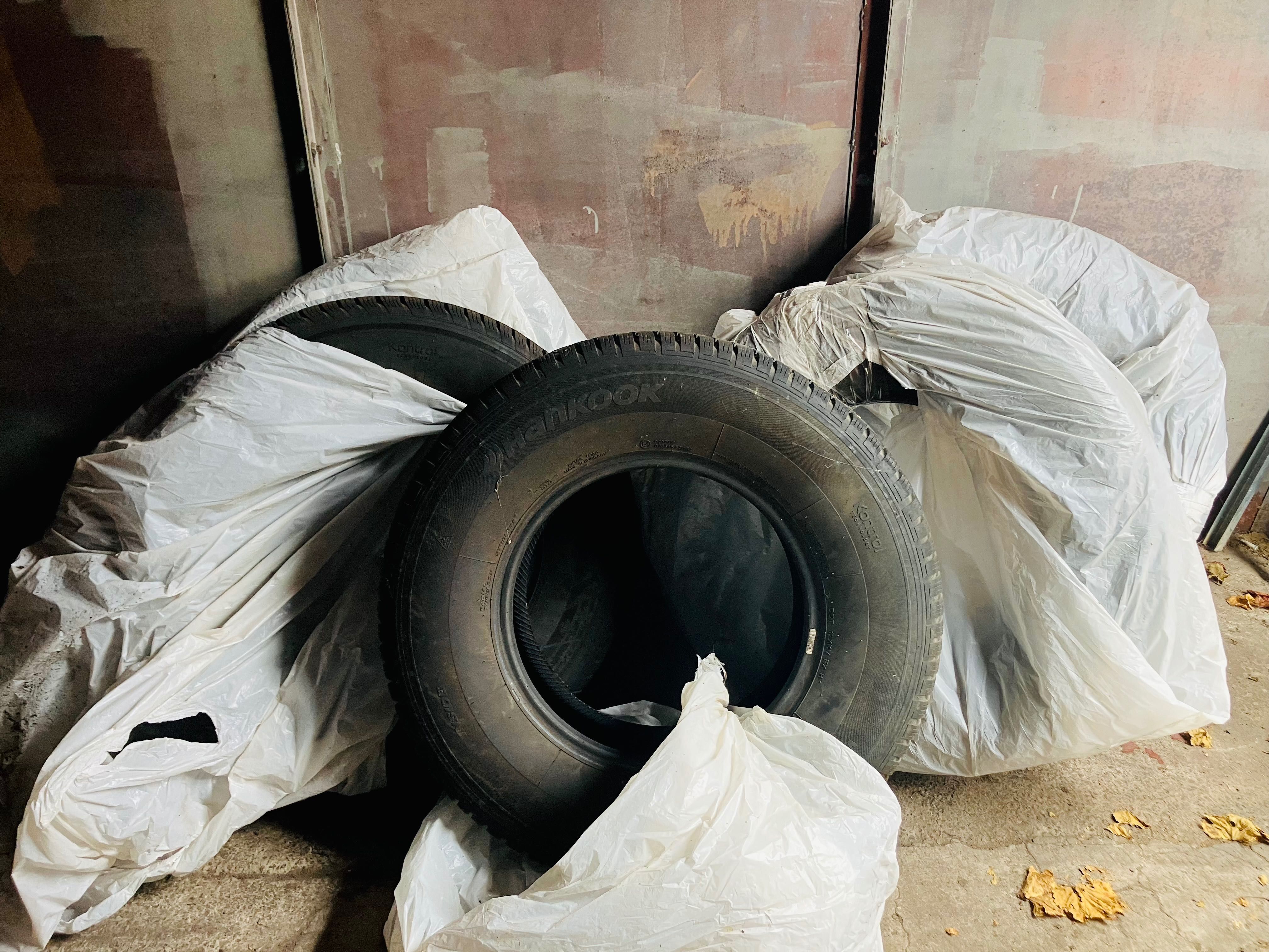 Зима Hankook 235/75R15 (5шт)