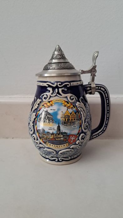 Caneca germânica de cerveja