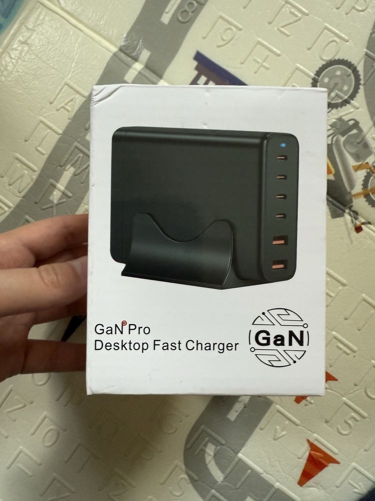 Зарядний пристрій GAN 3 200 ватт