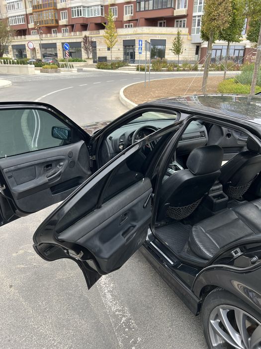 Продам BMW e36 Кожа Клімат робочий!