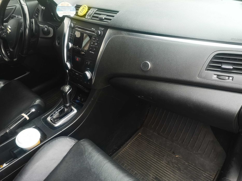 Suzuki kizashi skrzynia cvt uszkodzona