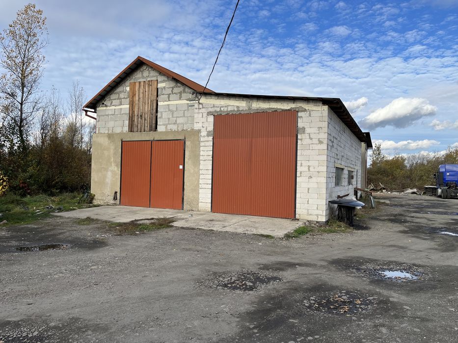 Автосервіс. Гаражі. Складські приміщення