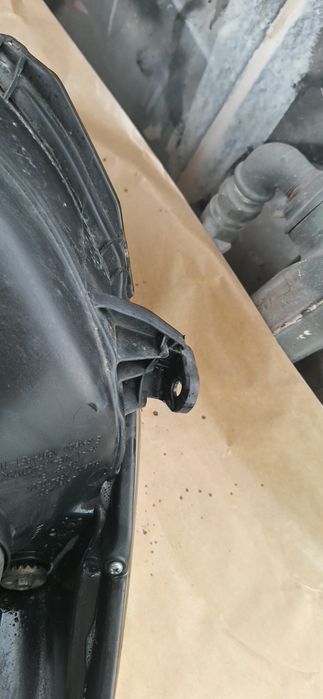 Toyota yaris 2013  lewa lampa wersja trend by