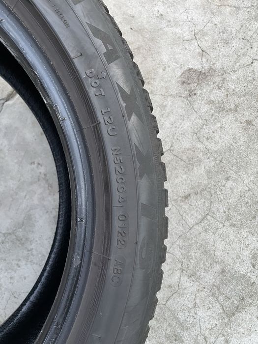 Opony zimowe 205/50R17