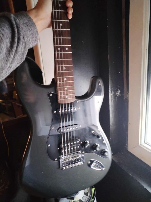 Guitarra Fender Squire