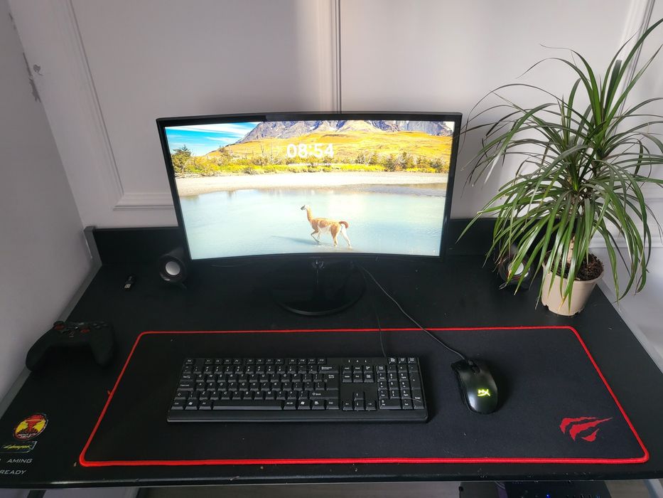 Stanowisko komputerowe biurko + krzesło + monitor
