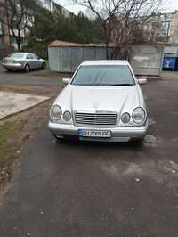 Продам Мерседес E240