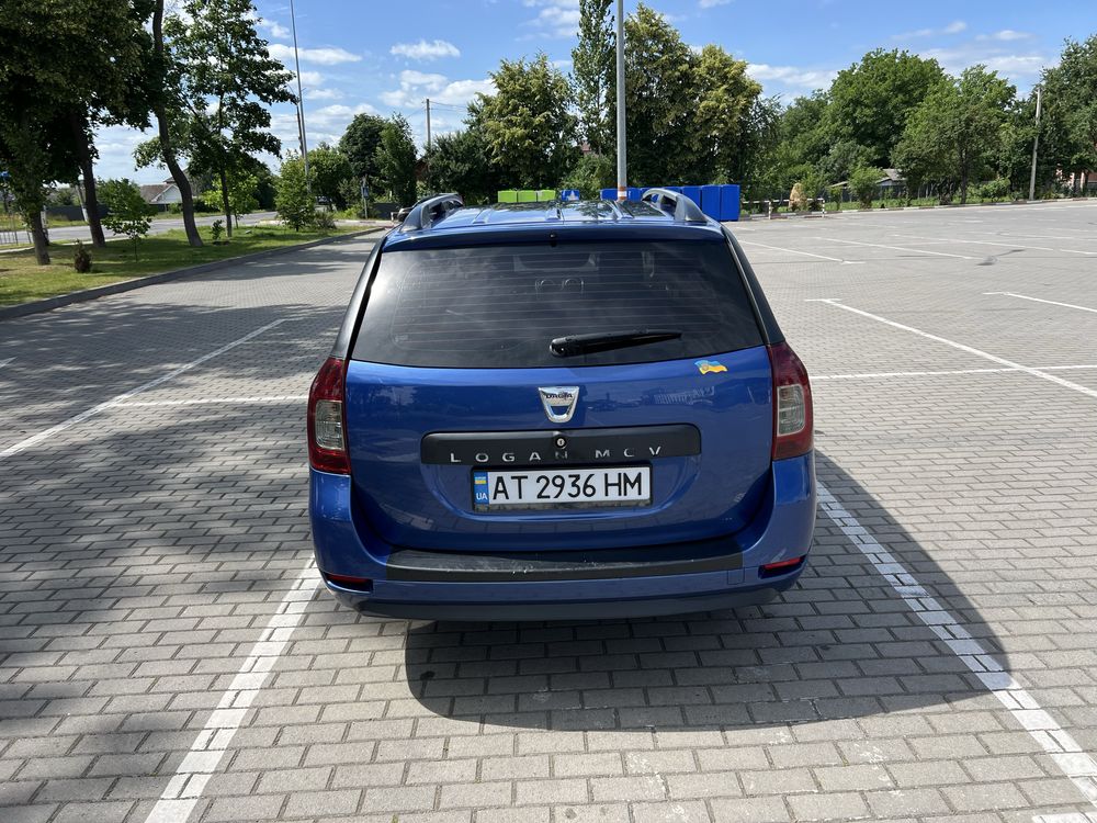 Дача Логан 2014 рік