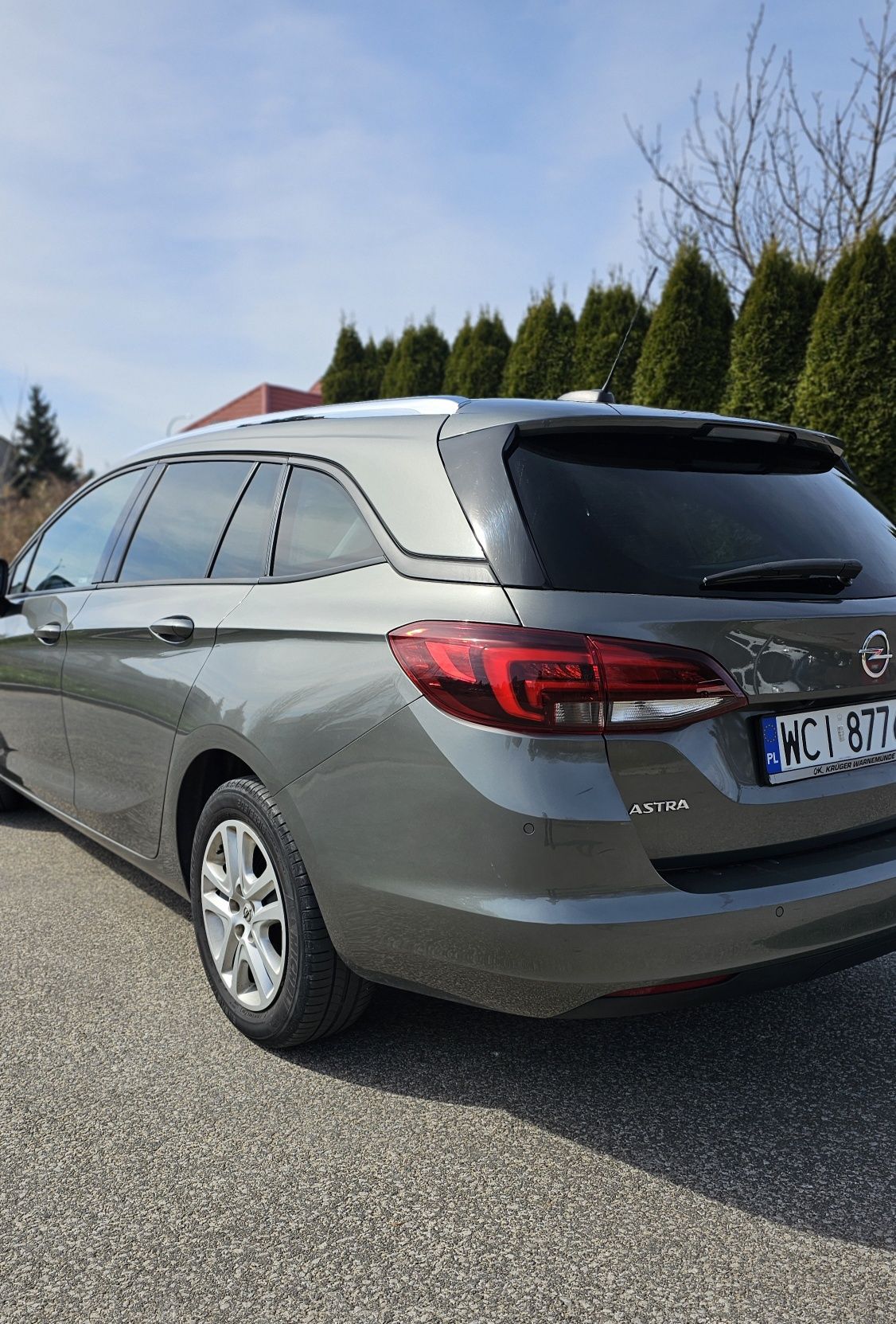Opel Astra  1.6 CDTI 110 KM Super stan BEZWYPADKOWY