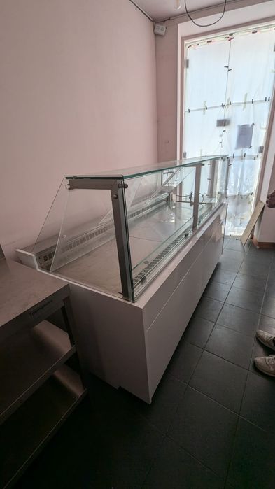 Vitrine Pastelaria Minimal - Jordão Cooling Systems