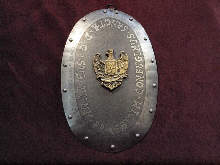 Kaplerz, ryngraf pamiątkowy, patriotyczny, w stylu husarskim do szabel