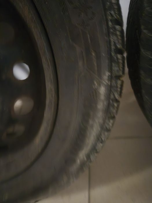 Opony zimowe 205/55/17 wraz z felgami stalowymi 5x114,3