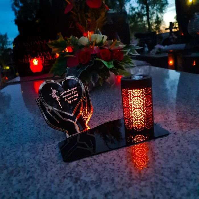 Solarny znicz LED STATUETKA NA CMENTARZ GRÓB DUŻA wieczna lampka