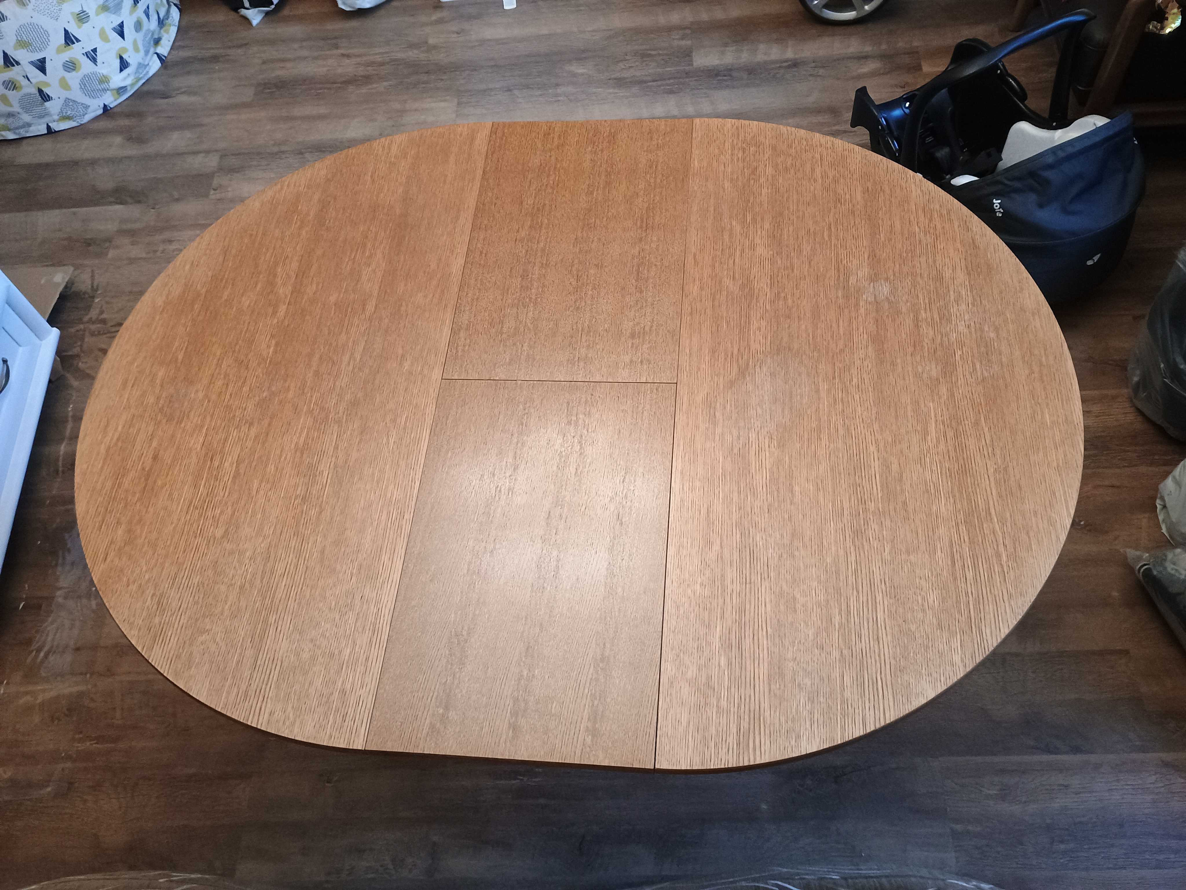 Stół okrągły rozkladany