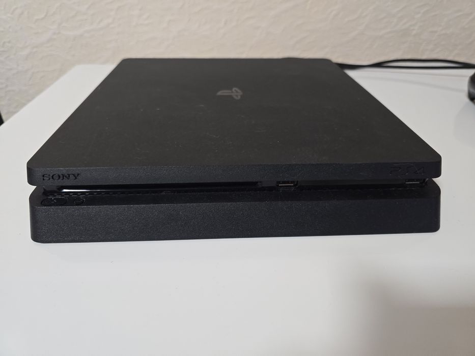 Sony Play Station 4 1tb