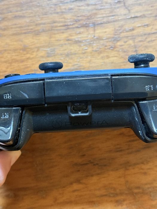 Pad do xbox one/series przewodowy BEZ kabla