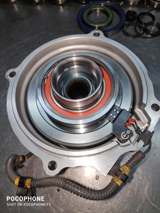 Mazda CX5 CX3 CX9 Муфта підключення повного приводу  KE012797X