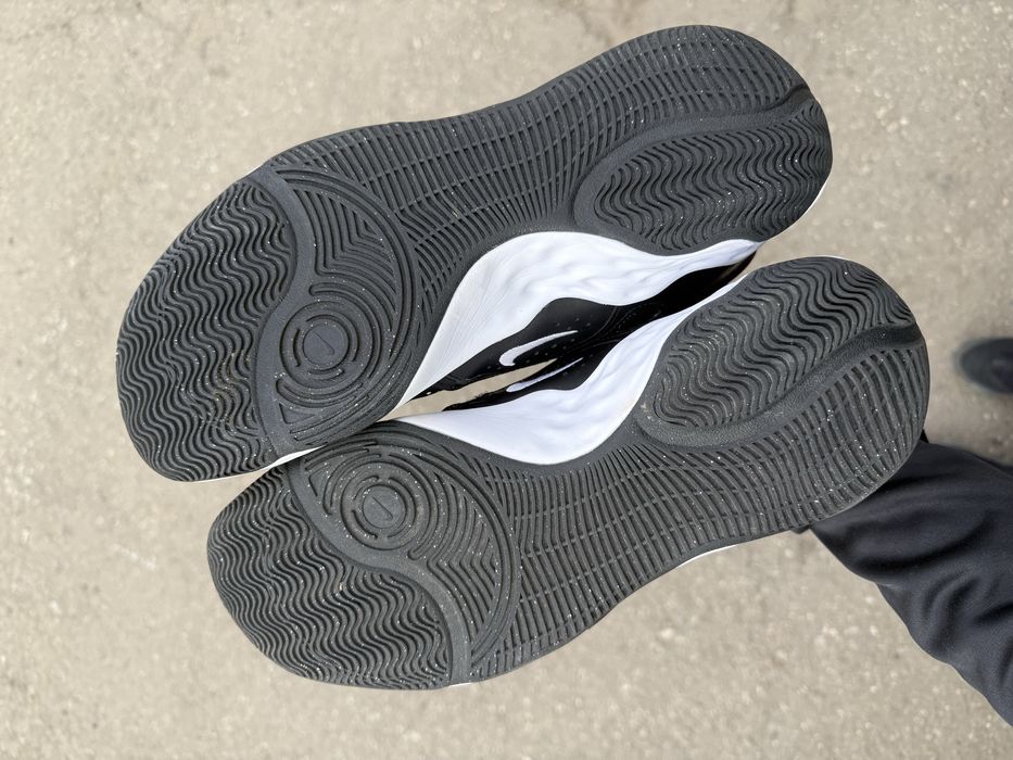 Nike fly баскетбольные кроссовки оригинал 45 размер черные