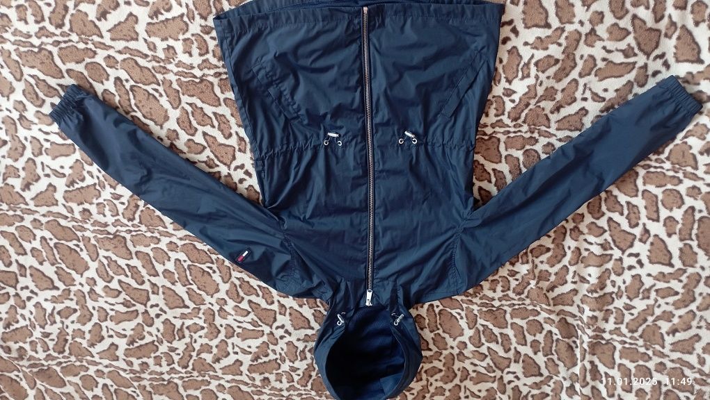 Курточка TOMMY jeans