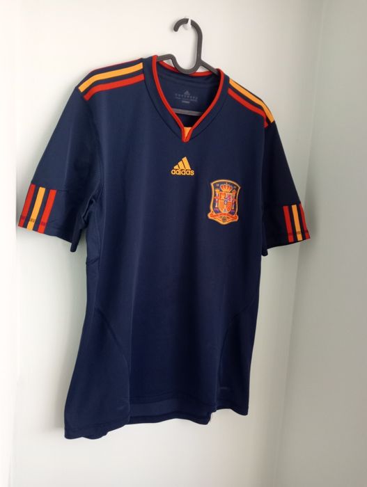 Camisolas de futebol originais e outros produtos para venda