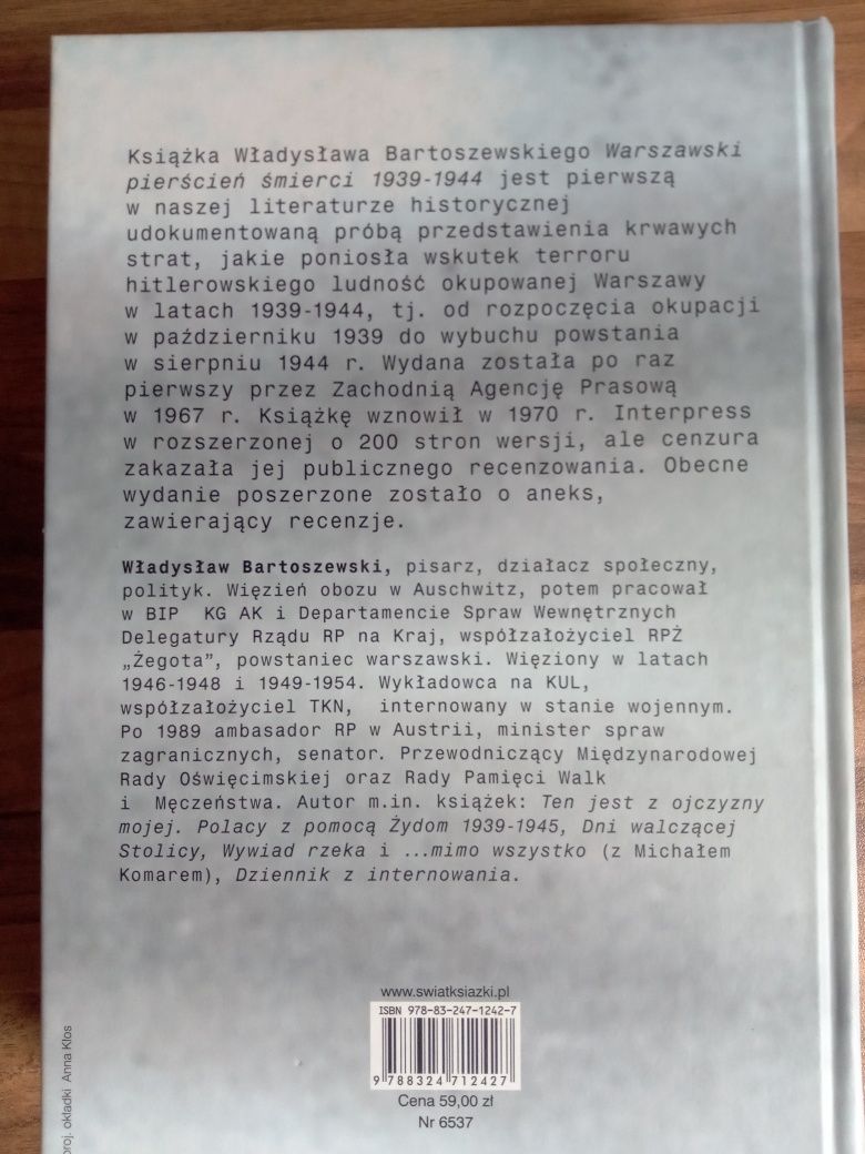 Książka Władysława Bartoszewskiego ,,Warszawski pierścień śmierci "