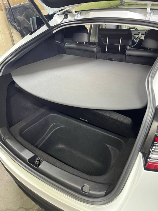 Продам  автомобіль Tesla model Y