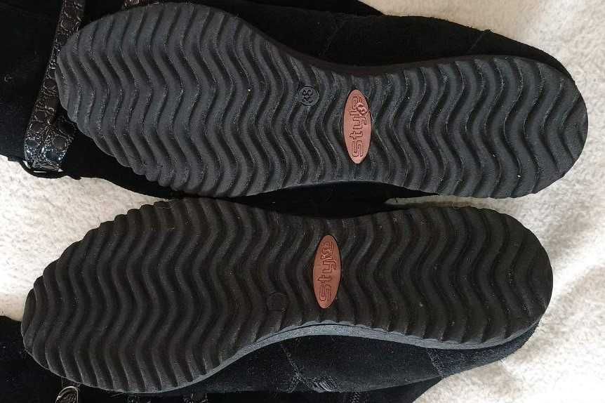 Женские  черные  замшевые сапоги 38 р