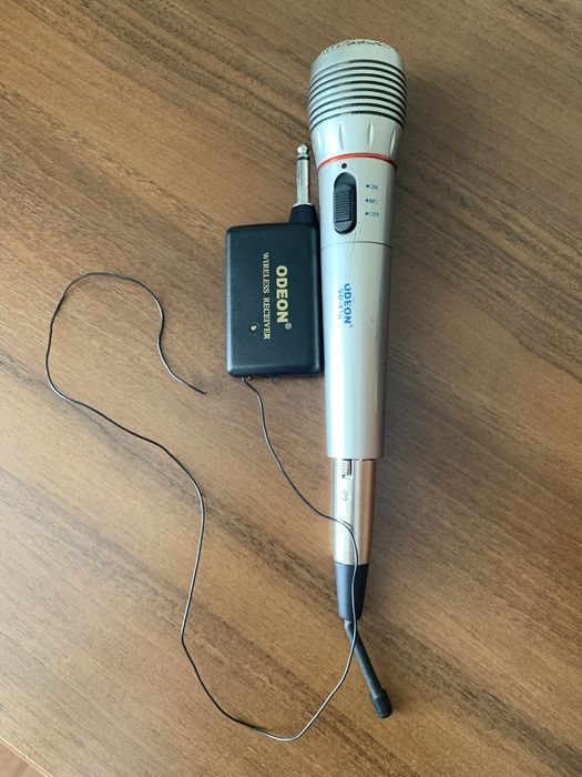 Микрофон для караоке беспроводной Odeon