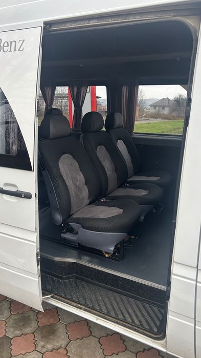 Мерседес Спрінтер 221