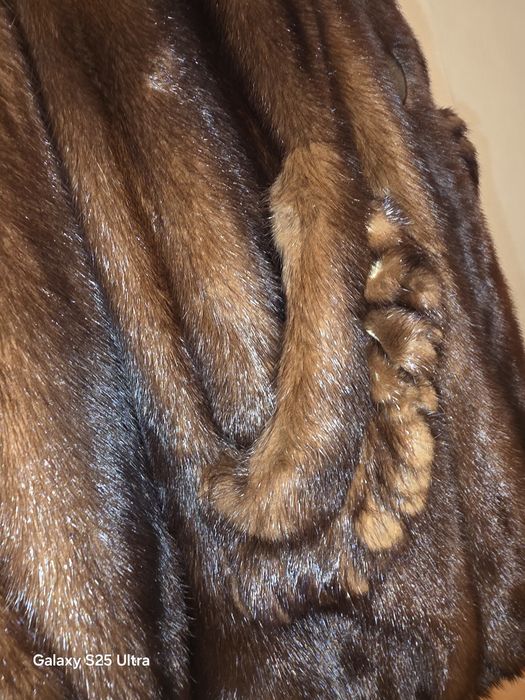 Casaco de pele de vison verdadeiro