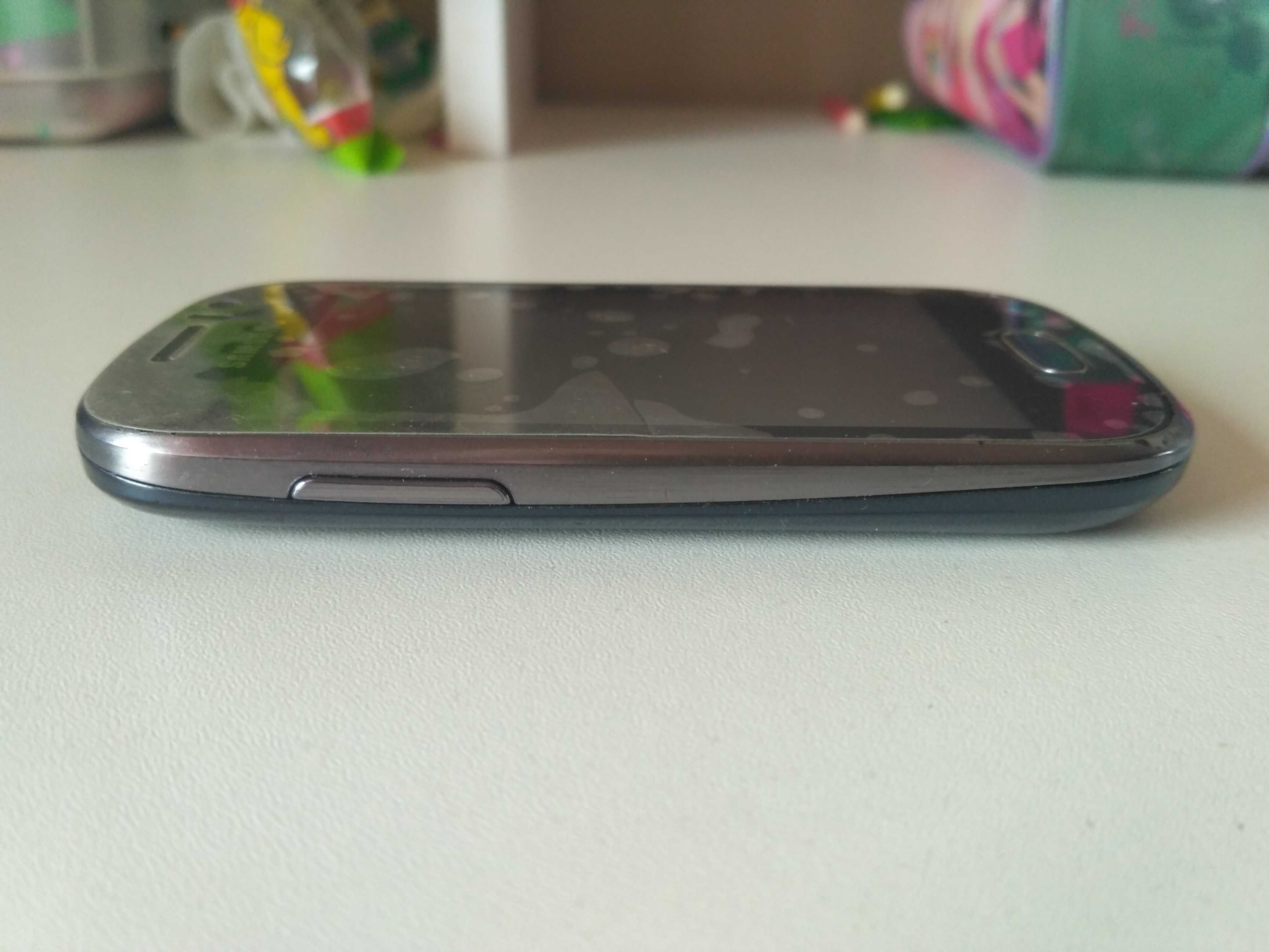 Samsung Galaxy Fame gt-s6810p