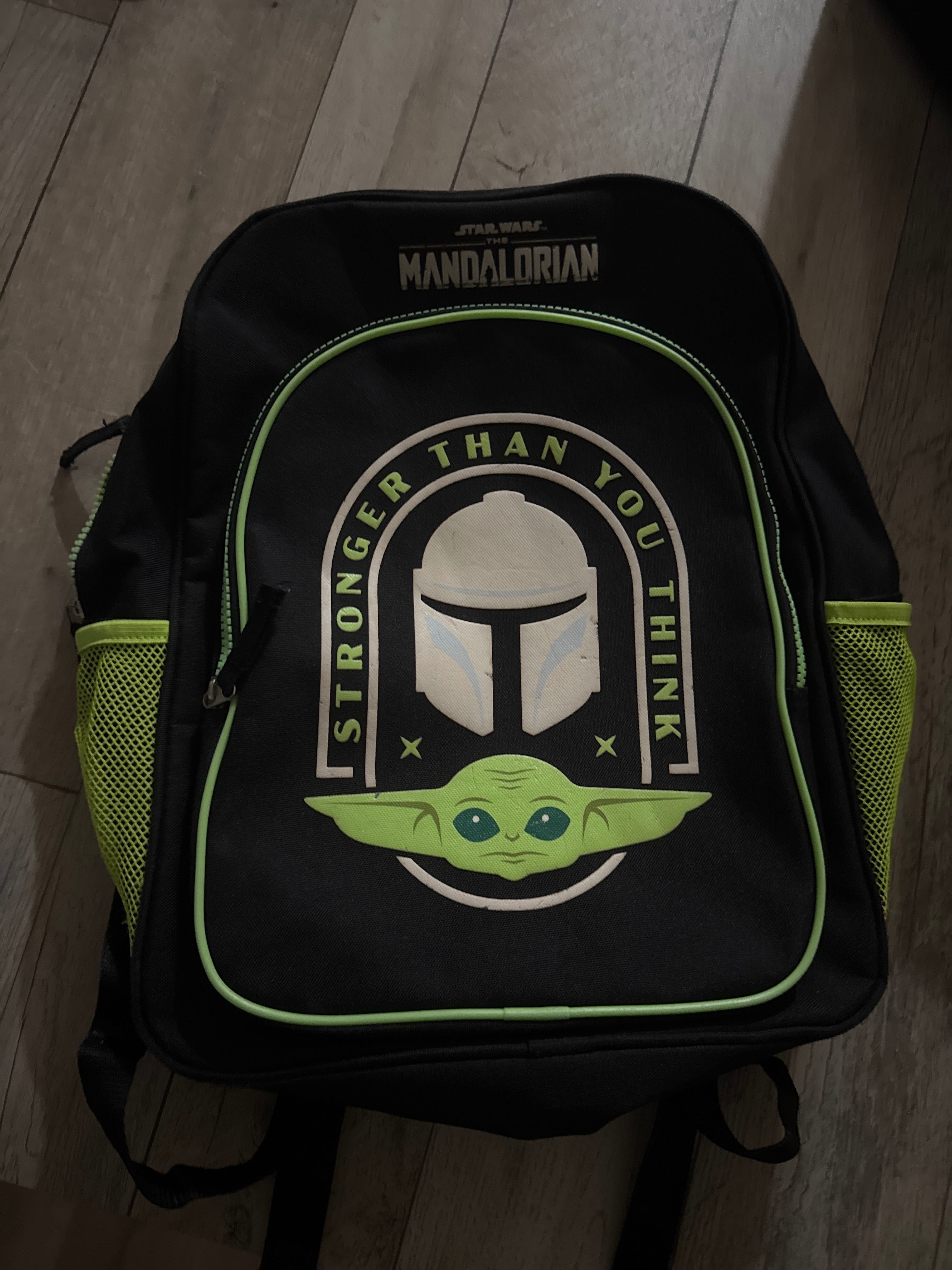 Mochila infantil mandalorian