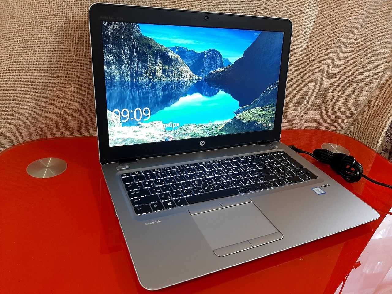 Игровой HP /FULL HD/Core i5-7300U/SSD-512gb/DDR4-16ГБ/