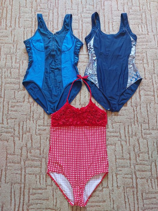 Слитные купальники